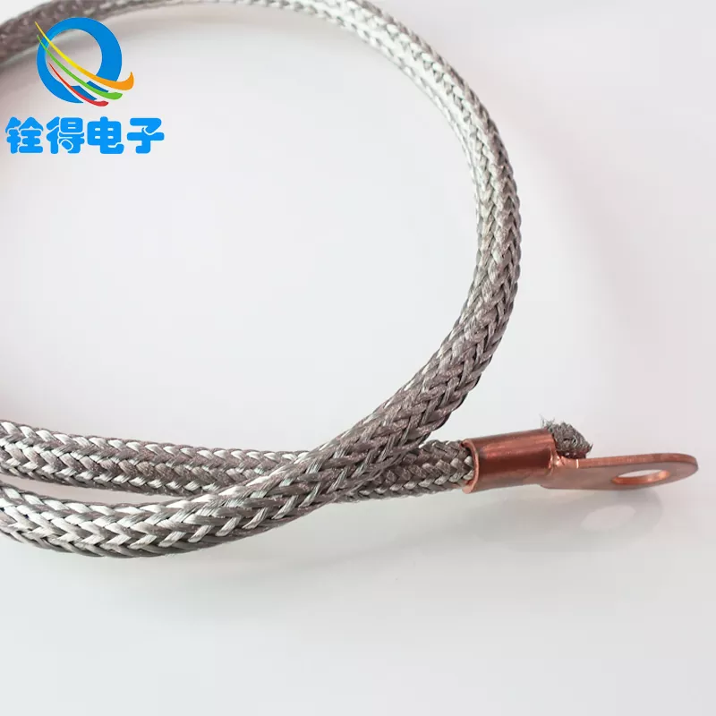 De ce este un fir de împământare esențial pentru sistemele electrice sigure?